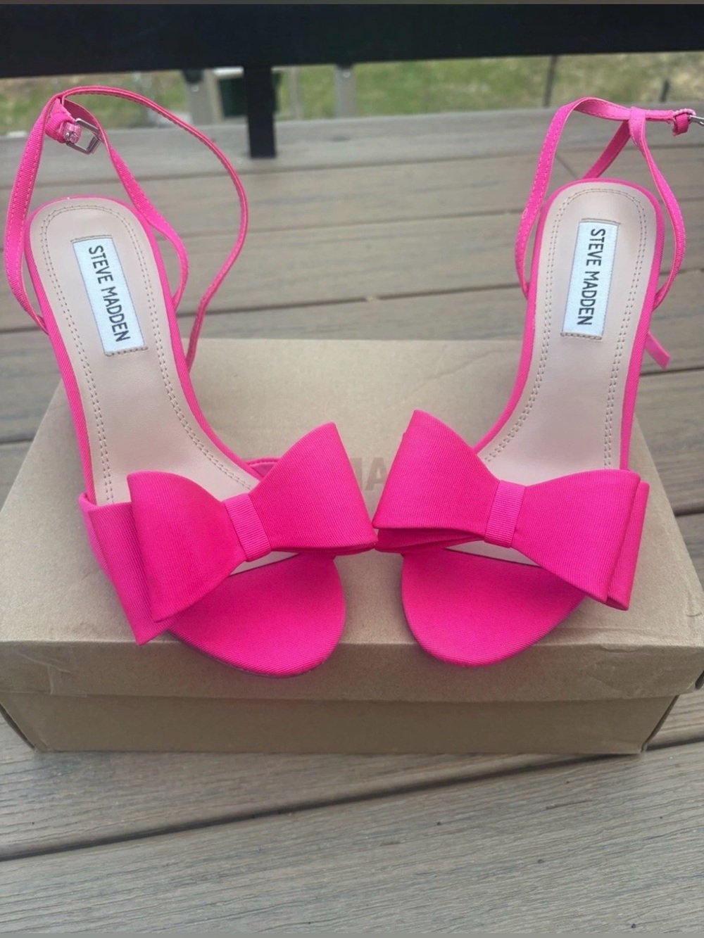 EUC Women’s Steve Madden Effective Sandal/Heels Hot Pink Size 6